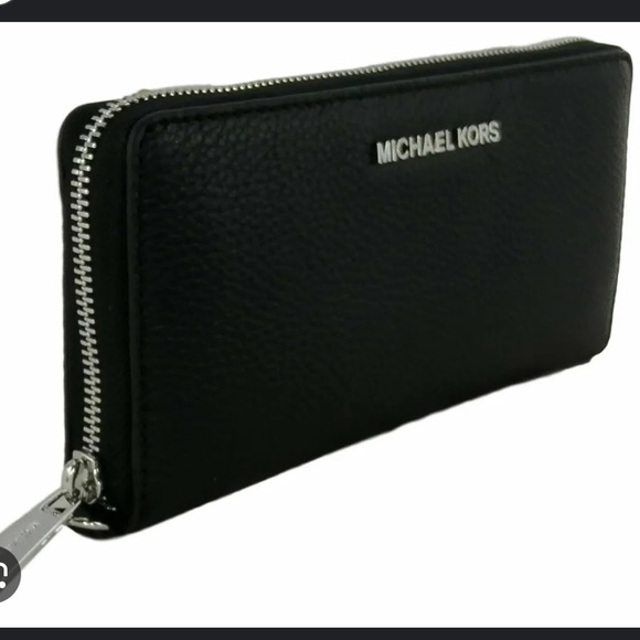 Gold and black Michael Kors wallet - Picture 1 of 1